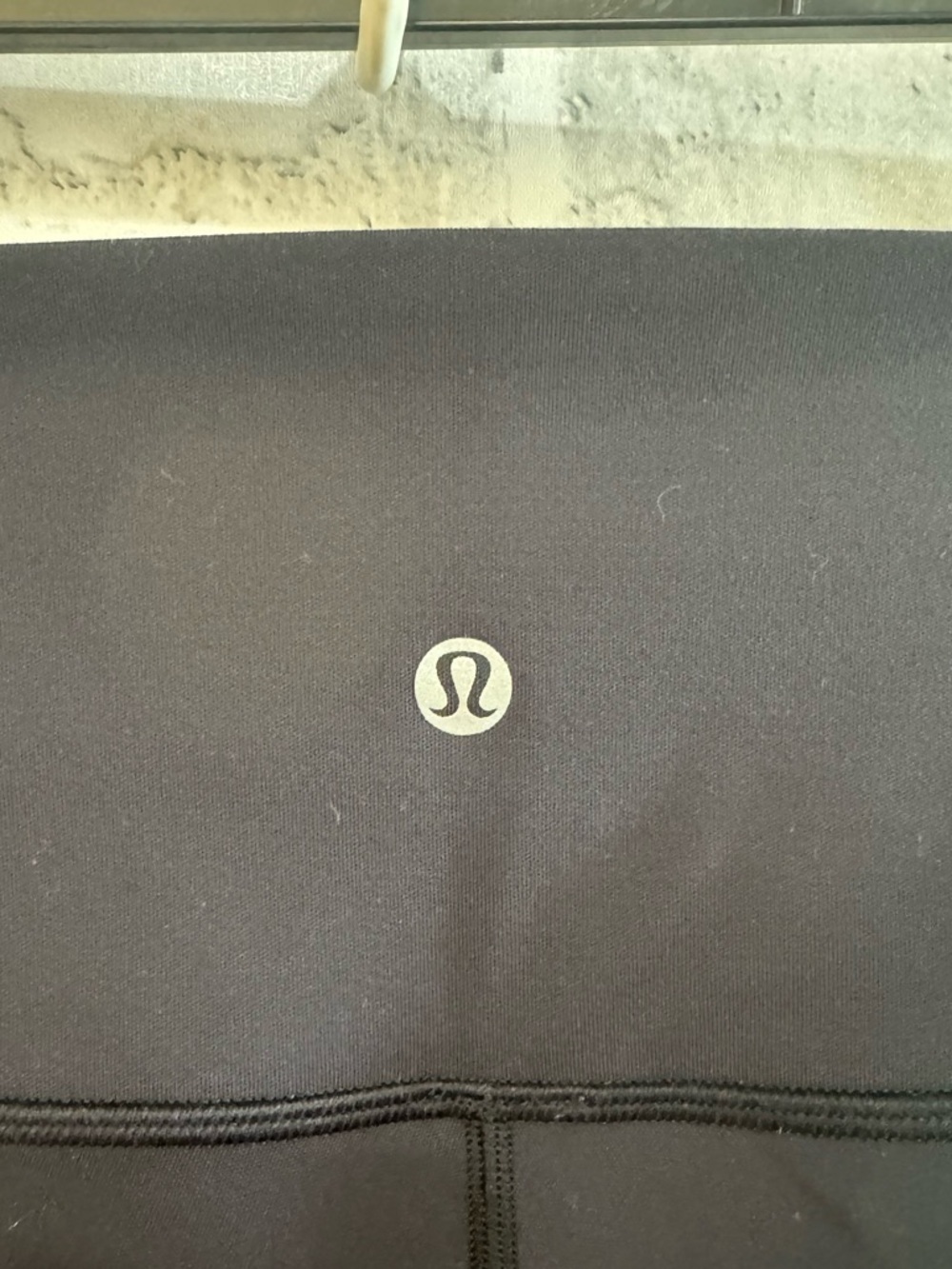 LULULEMON Wunder Under high rise ombré speckle black/pink tights leggings Size 2 - Picture 4 of 5